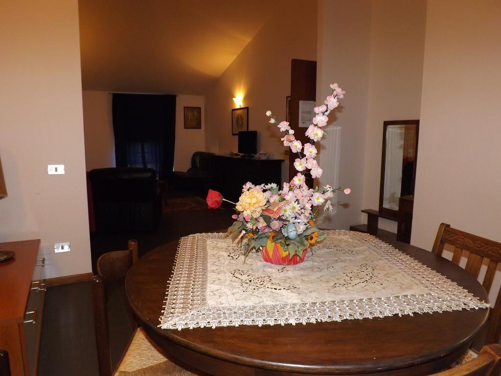 Holiday Matteotti Montecatini Terme Zimmer foto